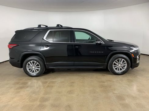 Used 2022 Chevrolet Traverse LT w/ LPO, 'HIT The Road' Package image 7