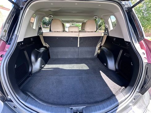 Used 2015 Toyota RAV4 XLE FWD image 14