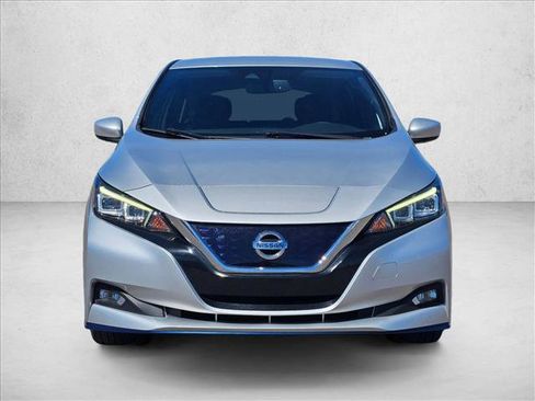 Used 2019 Nissan Leaf SV Plus w/ SV Plus Technology Package image 2