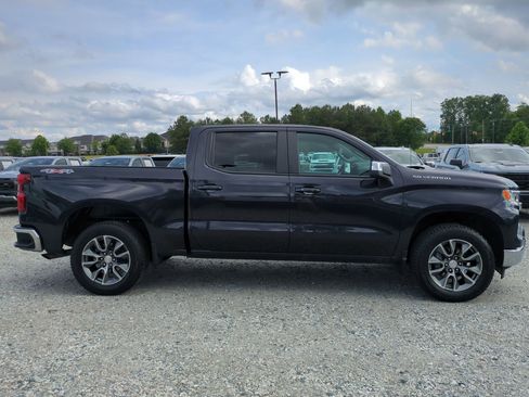 Certified 2024 Chevrolet Silverado 1500 LT AWD/4WD image 11