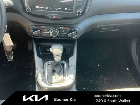 Certified 2024 Kia Soul LX w/ Option Group 015 FWD image 24