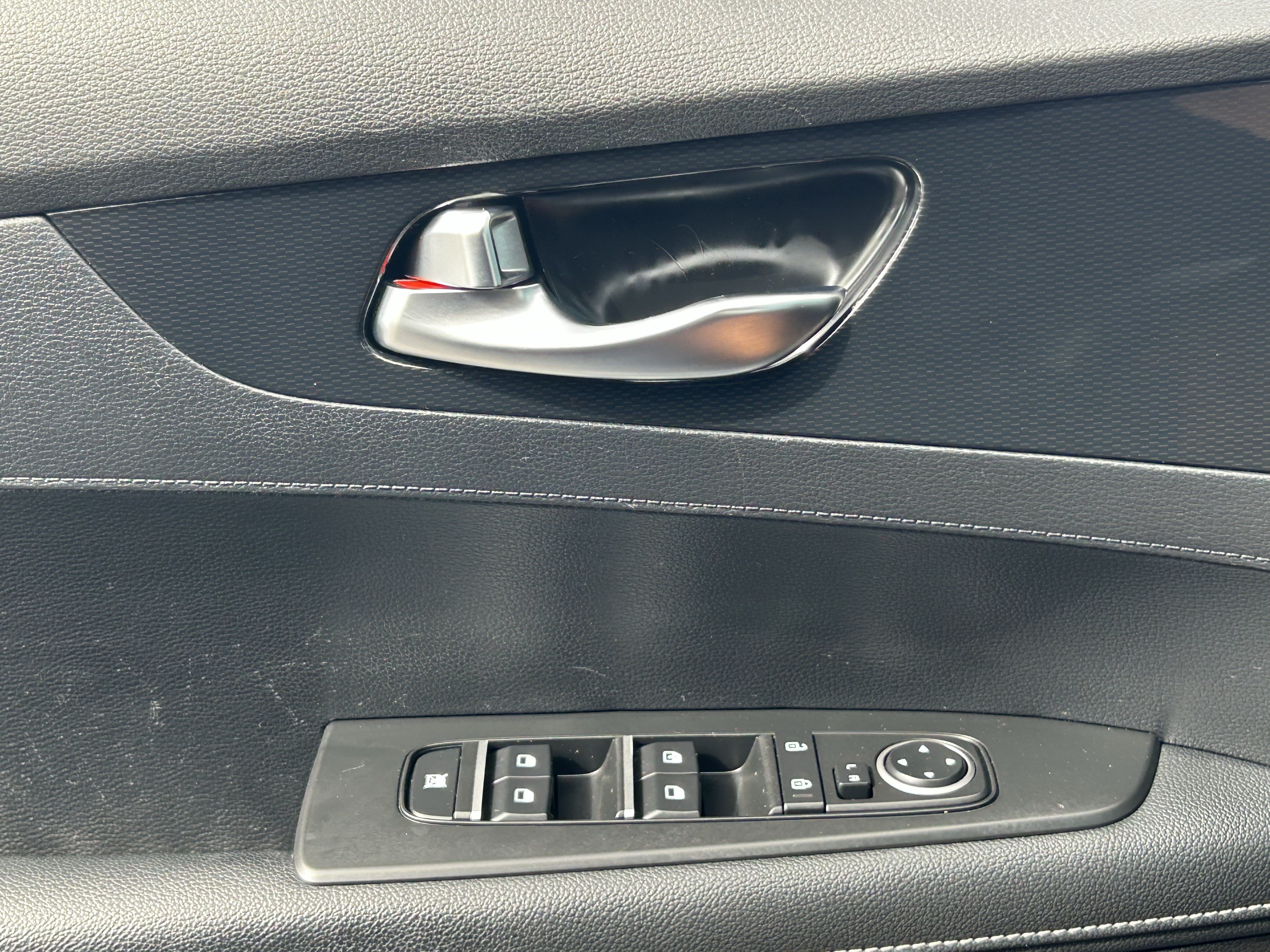 Used 2023 Kia Forte GT-Line w/ GT-Line Technology Package FWD image 19