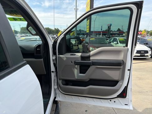 Used 2018 Ford F150 XL w/ Equipment Group 101A Mid AWD/4WD image 27