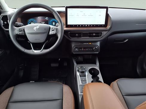 New 2025 Ford Bronco Sport Outer Banks w/ Outer Banks Tech Package+ AWD/4WD image 18