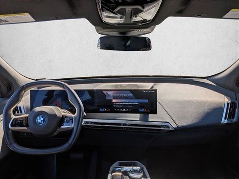 Used 2024 BMW iX xDrive50 w/ Sport Package AWD/4WD image 12