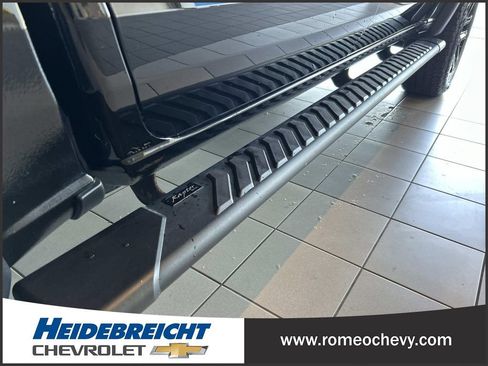 Certified 2023 Chevrolet Colorado Trail Boss AWD/4WD image 36