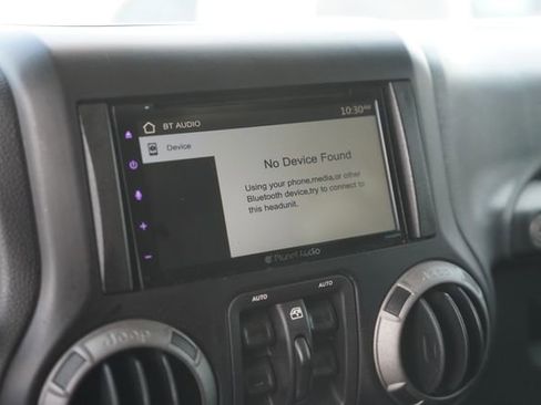 Used 2014 Jeep Wrangler Unlimited Sport w/ Quick Order Package 24S AWD/4WD image 26