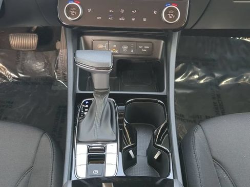 Used 2025 Hyundai Tucson SEL FWD image 19