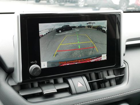 Certified 2025 Toyota RAV4 XLE AWD/4WD image 29