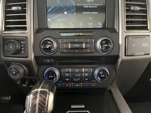 Used 2018 Ford F150 Raptor w/ Equipment Group 802A Luxury image 34