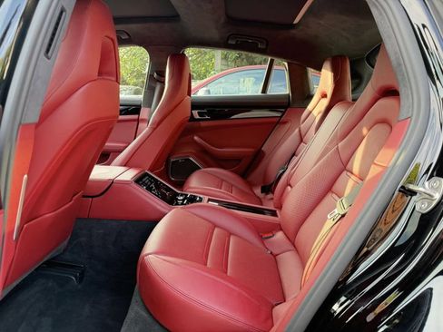 Used 2017 Porsche Panamera Turbo AWD/4WD image 16