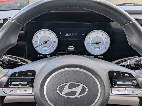 Used 2025 Hyundai Elantra Limited FWD image 28