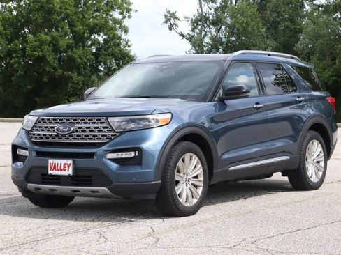 Used 2020 Ford Explorer Limited AWD/4WD image 4