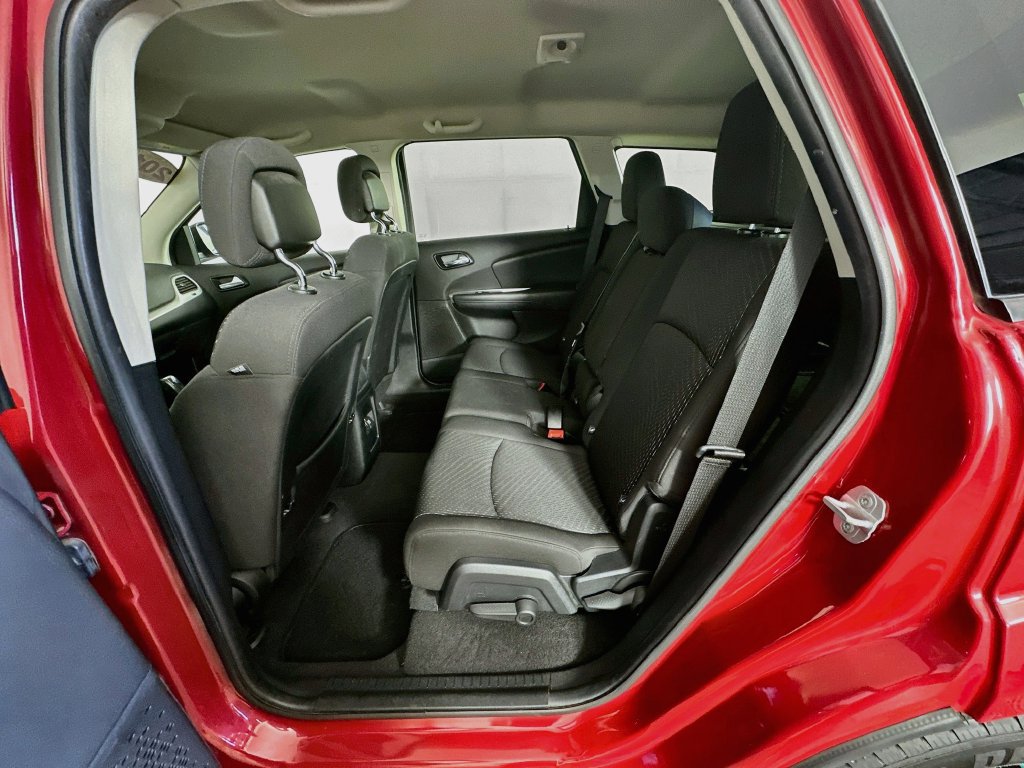 Used 2012 Dodge Journey SXT w/ Safe & Sound Pkg FWD image 31