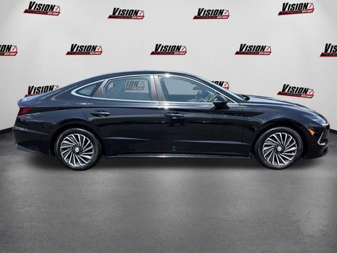 Certified 2023 Hyundai Sonata Limited FWD image 4