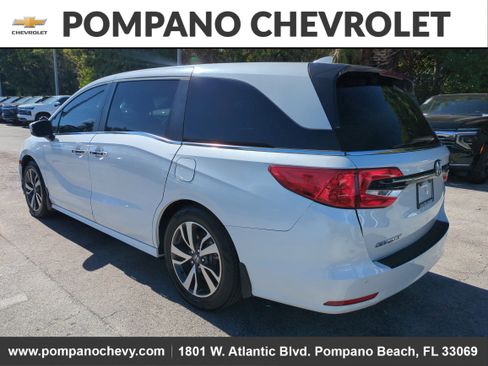 Used 2021 Honda Odyssey Touring image 5