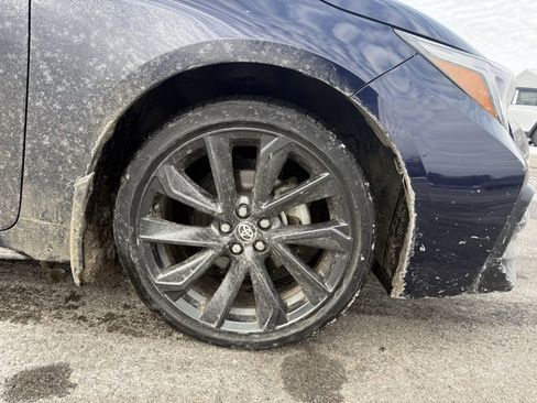 Used 2024 Toyota Corolla SE image 4