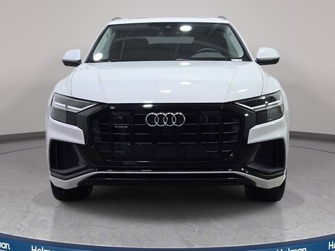 Used 2022 Audi Q8 Premium Plus w/ Premium Plus Package image 3