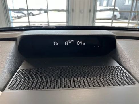 Used 2022 Subaru Ascent Premium w/ Convenience Package image 36