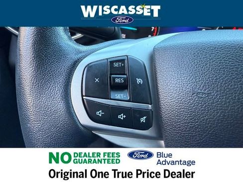 Certified 2022 Ford Explorer XLT w/ Equipment Group 202A image 17