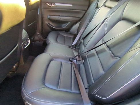 Used 2025 MAZDA CX-5 AWD 2.5 S w/ Preferred Package image 17