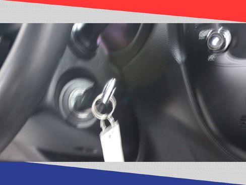 Used 2019 Kia Soul + image 18