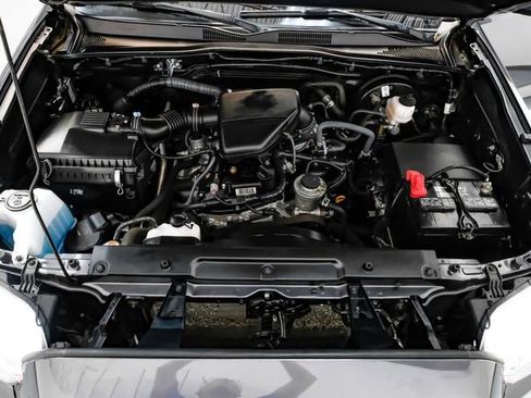 Used 2023 Toyota Tacoma SR w/ SR Convenience Package RWD image 36