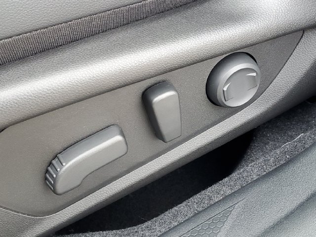 New 2026 Subaru Outback Limited AWD/4WD image 7