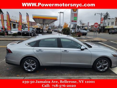 Used 2024 Honda Accord EX image 8