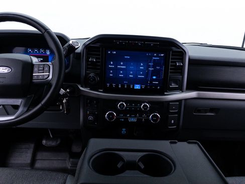 Used 2024 Ford F150 XLT w/ FX4 Off-Road Package AWD/4WD image 12