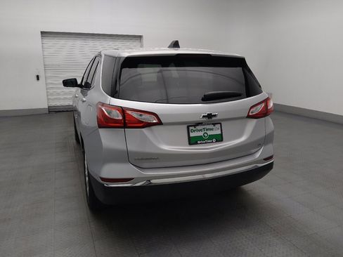 Used 2019 Chevrolet Equinox LT FWD image 6