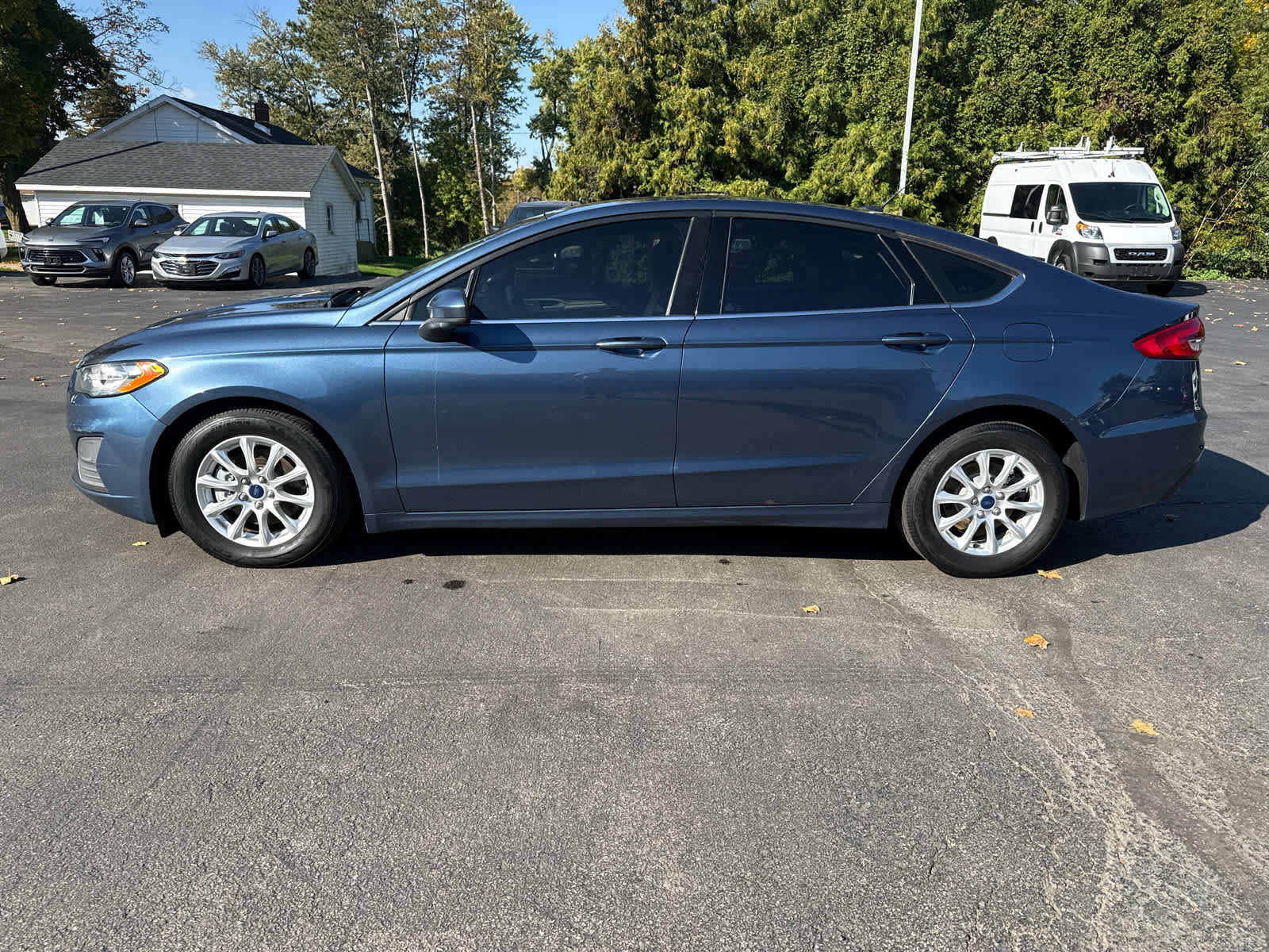 Used 2019 Ford Fusion S FWD image 6