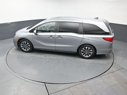 Used 2024 Honda Odyssey EX-L image 43
