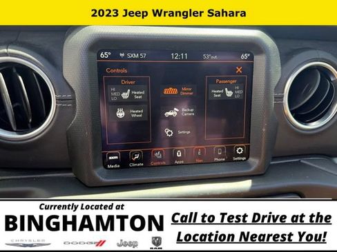 Used 2023 Jeep Wrangler Unlimited Sahara w/ LED Lighting Group AWD/4WD image 13