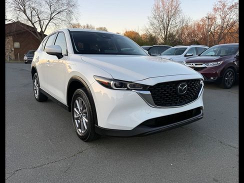 Used 2023 MAZDA CX-5 AWD 2.5 S image 1
