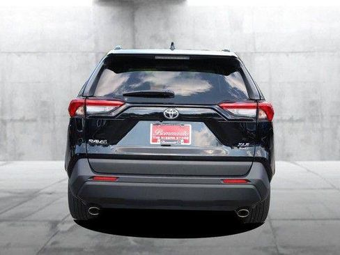 Used 2025 Toyota RAV4 XLE w/ Weather Package AWD/4WD image 6