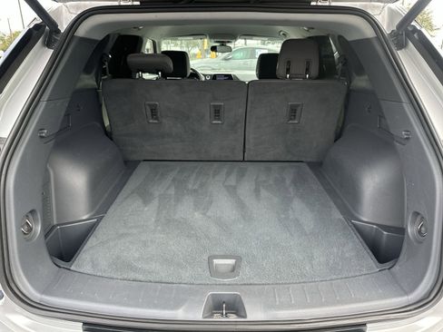 Used 2020 Chevrolet Blazer LT image 32