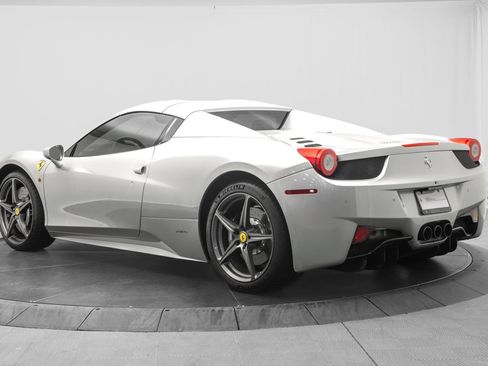 Used 2012 Ferrari 458 Spider RWD image 13
