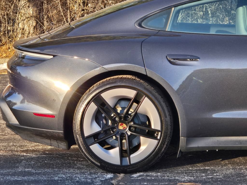 Certified 2025 Porsche Taycan RWD image 12