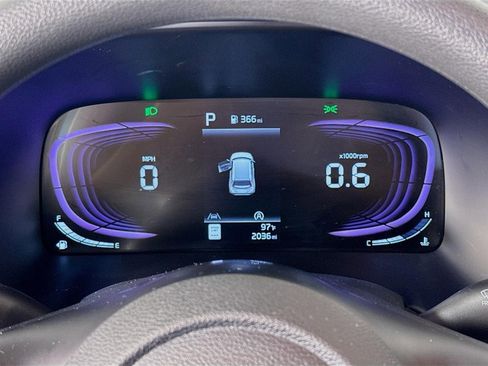 Certified 2025 Kia Soul LX w/ LX Technology Package image 13