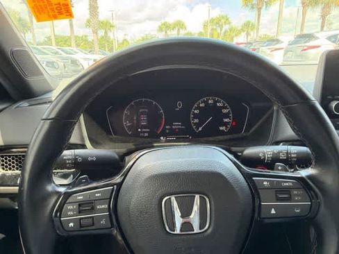 Used 2024 Honda Civic Sport image 25