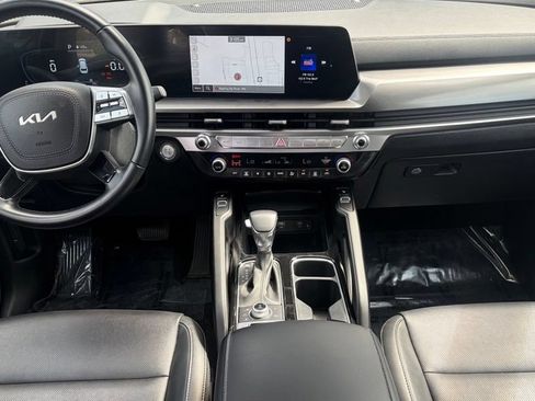 Certified 2024 Kia Telluride S AWD/4WD image 2