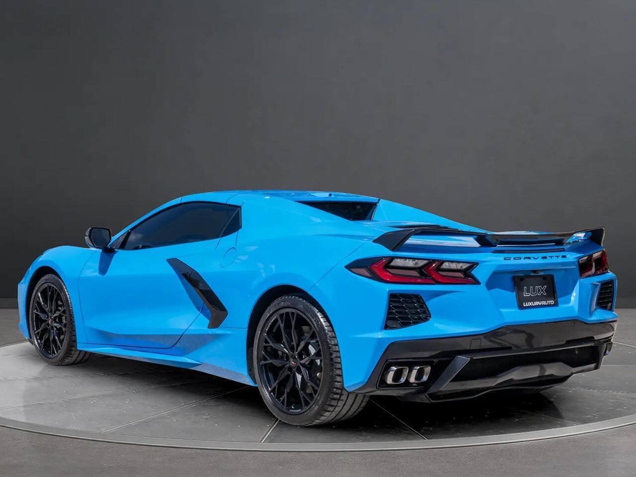 Used 2024 Chevrolet Corvette Stingray Preferred Conv w/ Z51 Performance Package RWD image 5