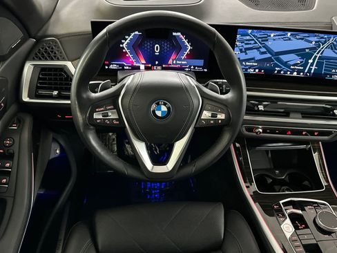 Used 2024 BMW X5 xDrive50e image 14