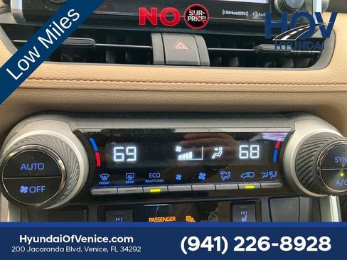 Used 2019 Toyota RAV4 XLE w/ Convenience Package FWD image 21
