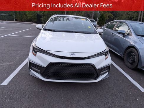 Certified 2020 Toyota Corolla SE FWD image 2