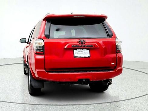 Used 2021 Toyota 4Runner SR5 Premium w/ Moonroof Package AWD/4WD image 6