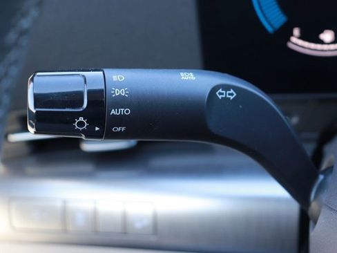 Used 2025 Hyundai Kona SEL image 19