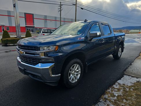 Used 2019 Chevrolet Silverado 1500 LT w/ All-Star Edition image 8