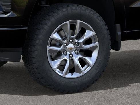 New 2026 Chevrolet Silverado 1500 Custom AWD/4WD image 9